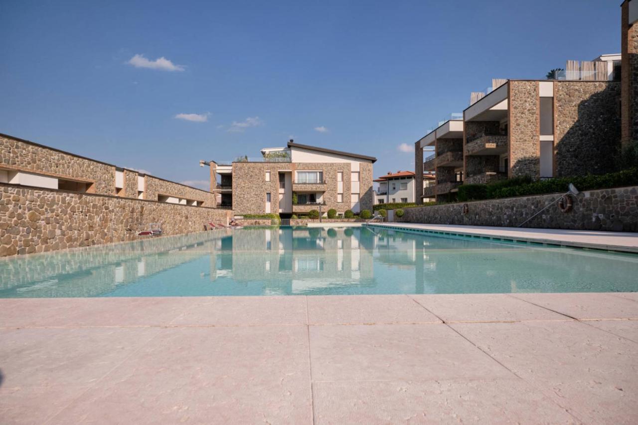 Warda B11 Apartment Desenzano del Garda Dış mekan fotoğraf